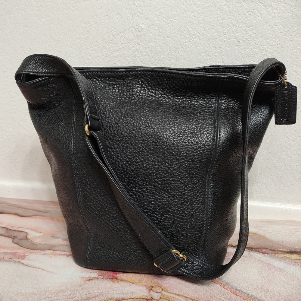 Vintage Coach 4927 Sonoma Soft Bucket Natural Grain Shoulder Bag Black